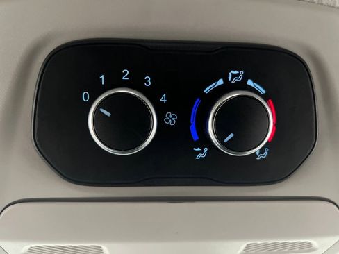 Used 2023 Ford Transit 350 XLT image 52