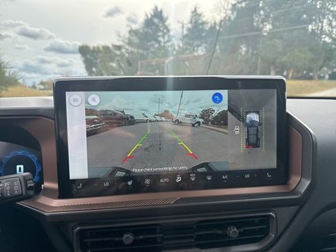 New 2025 Ford Bronco Sport Outer Banks w/ Outer Banks Tech Package+ image 19