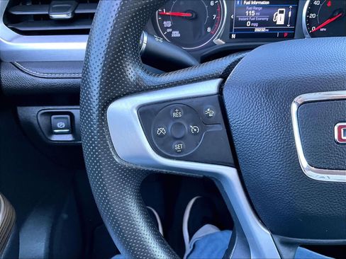 Used 2023 GMC Acadia SLE w/ Driver Convenience Package AWD/4WD image 24