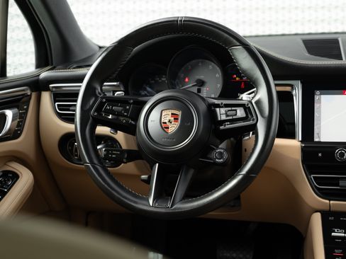 Used 2022 Porsche Macan S AWD/4WD image 9