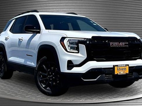 Used 2025 GMC Terrain Elevation w/ Black Edition AWD/4WD image 3
