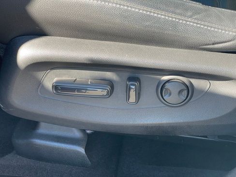 Used 2024 Honda CR-V EX-L image 14