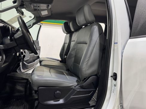 Used 2024 Ford F550 4x4 Crew Cab Super Duty image 13