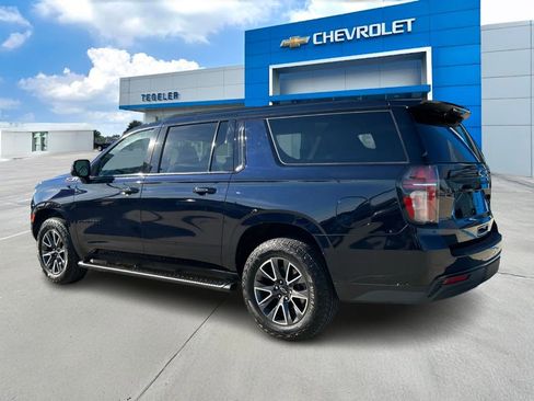 Used 2023 Chevrolet Suburban Z71 w/ Luxury Package AWD/4WD image 7