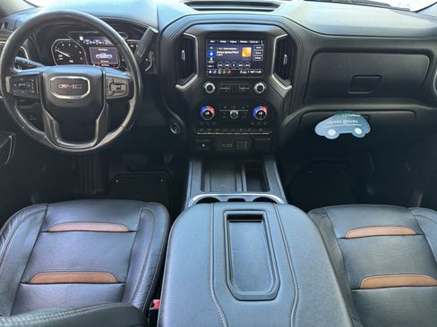 Used 2021 GMC Sierra 1500 AT4 w/ AT4 Value Package AWD/4WD image 17