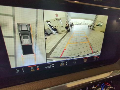 Used 2024 GMC Sierra 1500 Denali w/ Denali Reserve Package image 9