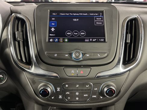 Used 2024 Chevrolet Equinox LT image 22