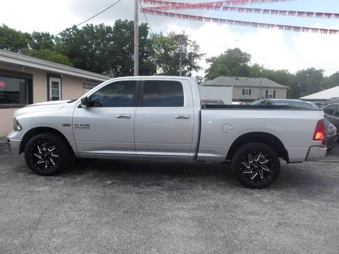 Used 2017 RAM 1500 Big Horn AWD/4WD image 5