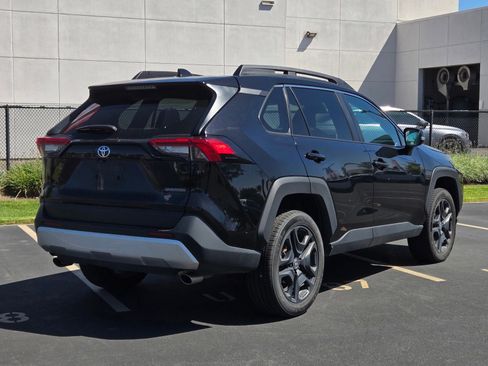 Used 2024 Toyota RAV4 Adventure AWD/4WD image 4