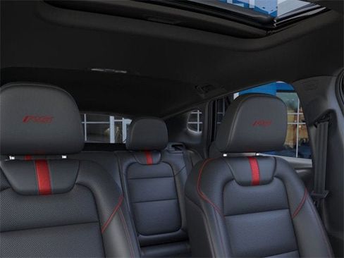 New 2025 Chevrolet Trax RS w/ Sunroof Package image 24