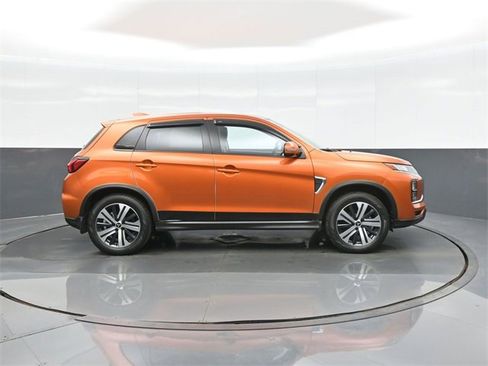 Used 2022 Mitsubishi Outlander Sport SE image 8
