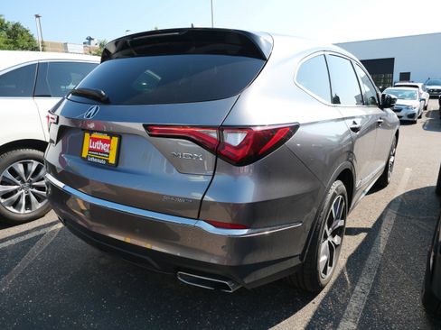 Used 2024 Acura MDX w/ Technology Package AWD/4WD image 7