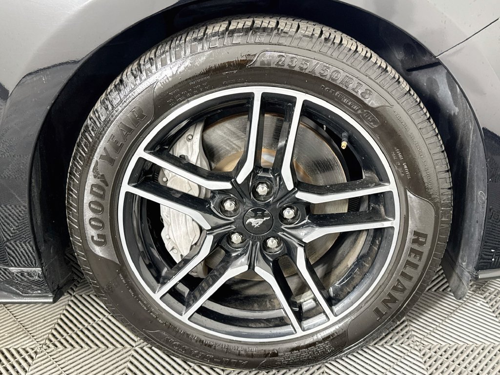 Used 2021 Ford Mustang GT RWD image 25