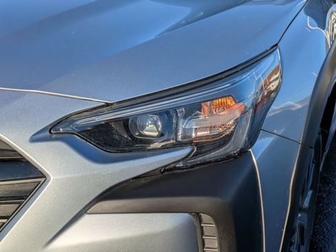 Used 2024 Subaru Outback Onyx Edition image 10