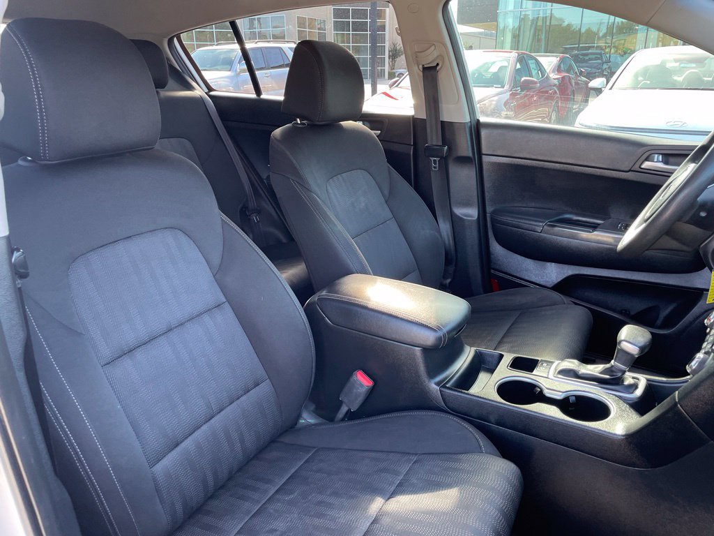 Used 2022 Kia Sportage LX FWD image 32