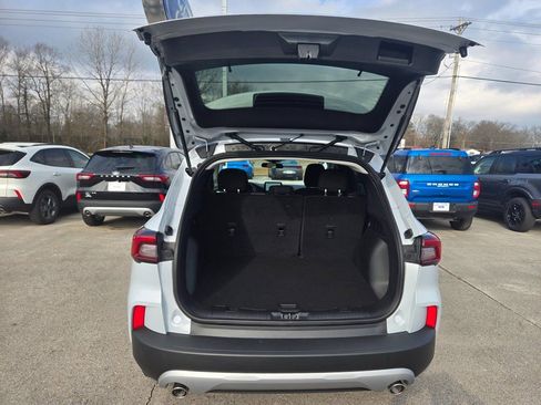 New 2026 Ford Escape Active FWD image 5