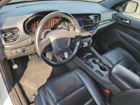 Used 2023 Dodge Durango GT image 13