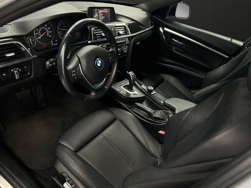 Used 2017 BMW 330i xDrive Sedan AWD/4WD image 10