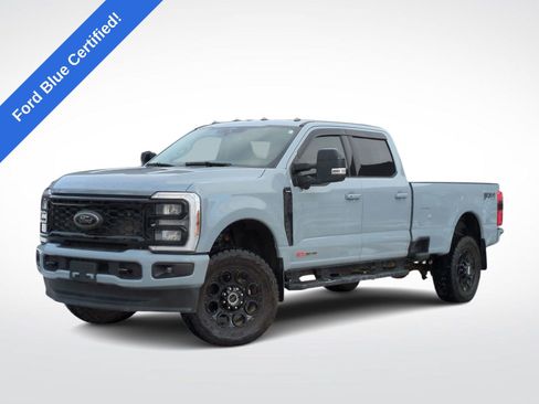 Certified 2025 Ford F350 Lariat w/ Black Appearance Package image 1
