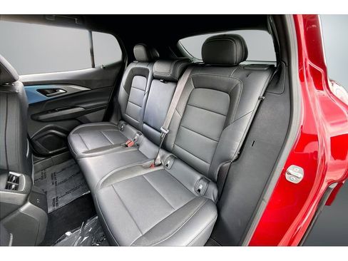 Used 2024 Chevrolet Equinox EV LT w/ LPO, All-Weather Mat Package AWD/4WD image 22