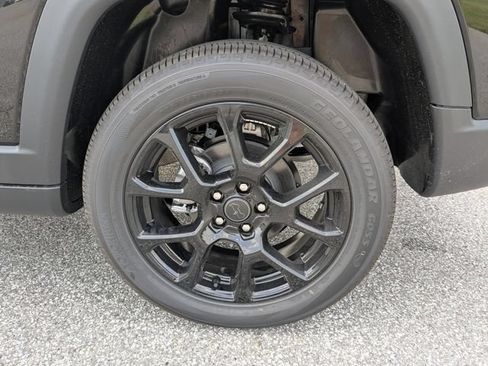 New 2026 Jeep Compass Latitude AWD/4WD image 15