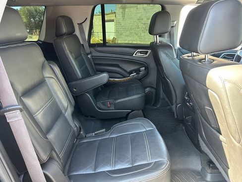 Used 2015 GMC Yukon Denali w/ Touring Package AWD/4WD image 34