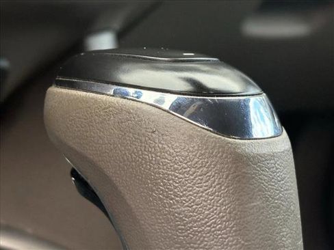 Used 2020 Chevrolet Malibu LT image 8