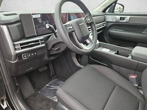 New 2026 Hyundai Santa Fe SE image 3