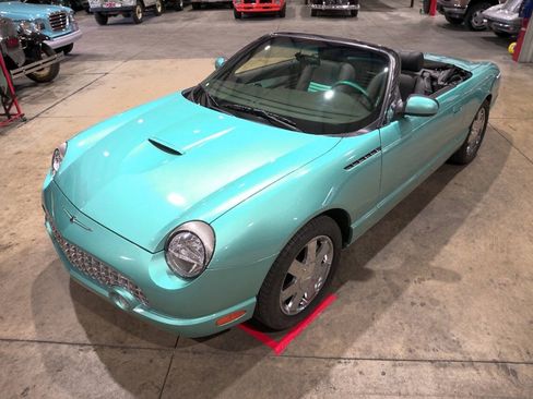 Used 2002 Ford Thunderbird RWD image 15