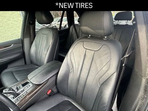 Used 2018 BMW X5 xDrive35i w/ Premium Package image 2