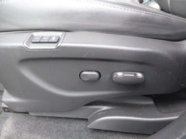 Used 2018 Buick Encore Premium w/ Experience Buick Package FWD image 20
