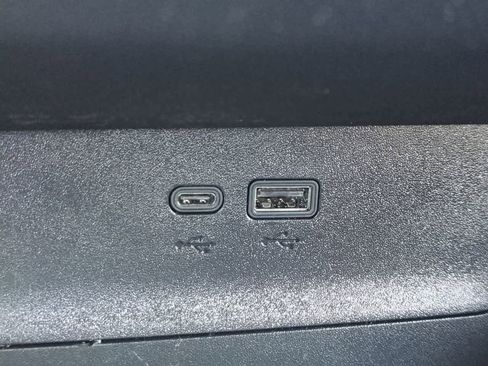 Used 2026 Chevrolet Equinox LT FWD image 21