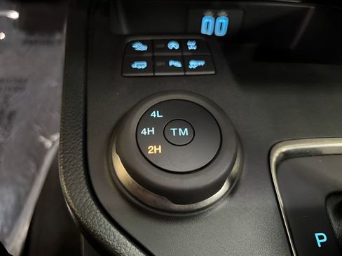 Used 2019 Ford Ranger Lariat w/ Equipment Group 501A Mid image 22