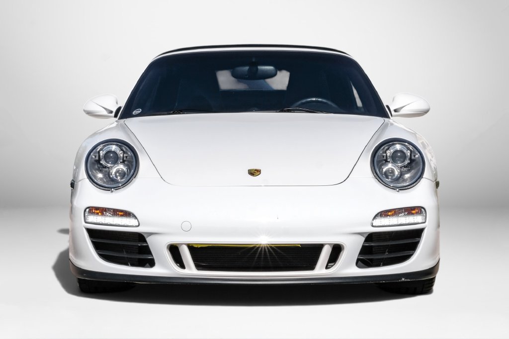 Used 2011 Porsche 911 Carrera GTS RWD image 5