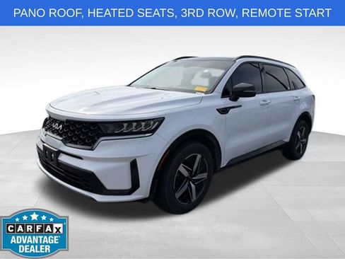 Used 2022 Kia Sorento S w/ Panoramic Sunroof Package FWD image 8