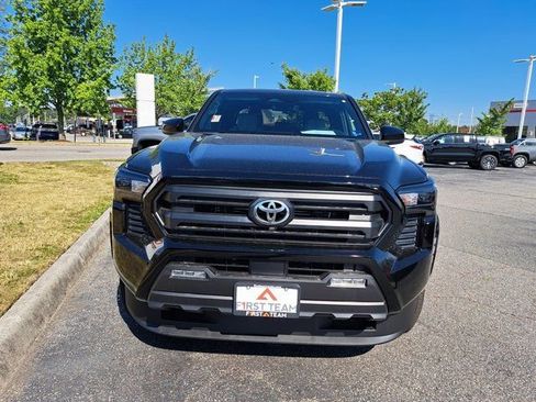 New 2026 Toyota Tacoma SR5 AWD/4WD image 3