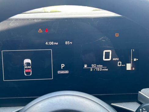 Used 2025 Nissan Kicks SV w/ Charging Package FWD image 29