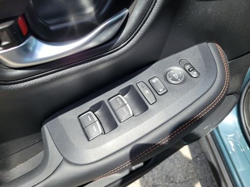 Used 2024 Honda HR-V Sport image 19