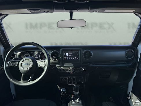 Used 2021 Jeep Wrangler Unlimited Sport image 11