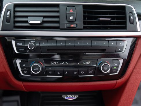 Used 2018 BMW 430i Convertible image 31