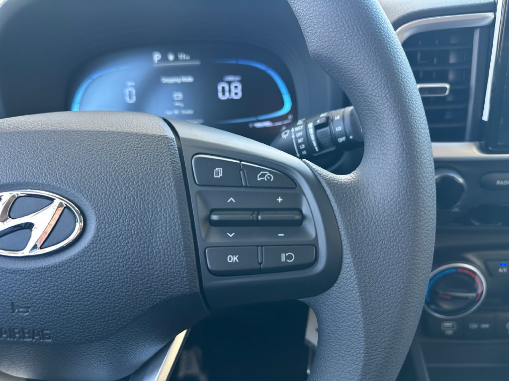 New 2026 Hyundai Venue SE FWD image 19