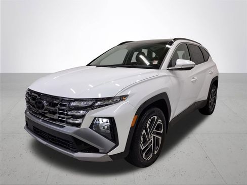 New 2026 Hyundai Tucson Limited AWD/4WD image 2