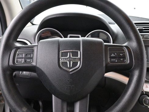 Used 2013 Dodge Journey SXT w/ Flexible Seating Group image 16