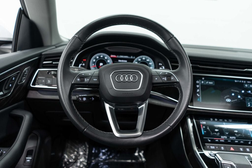Used 2023 Audi Q8 Premium w/ Convenience Package AWD/4WD image 15
