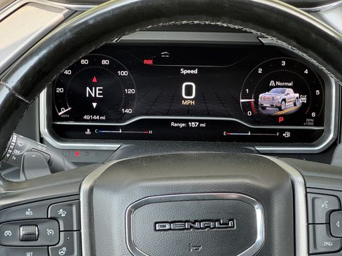 Used 2023 GMC Sierra 1500 Denali w/ Technology Package AWD/4WD image 41