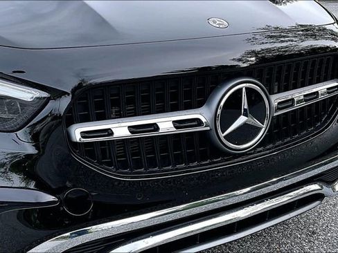 Certified 2026 Mercedes-Benz GLA 250 4MATIC image 36