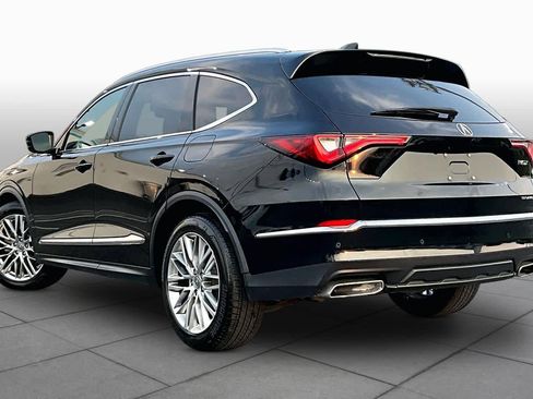 Used 2023 Acura MDX SH-AWD w/ Advance Package image 12