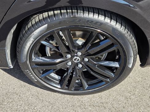 Certified 2024 Volvo S60 T8 Plus w/ Climate Package AWD/4WD image 5