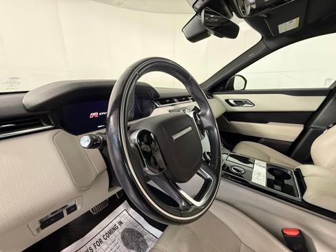 Used 2019 Land Rover Range Rover Velar R-Dynamic SE AWD/4WD image 18