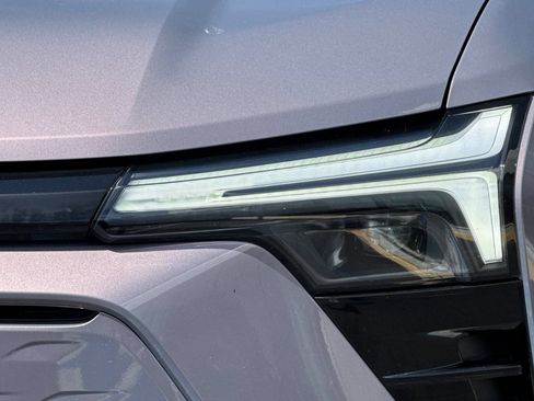 Used 2024 Chevrolet Blazer EV LT AWD/4WD image 47